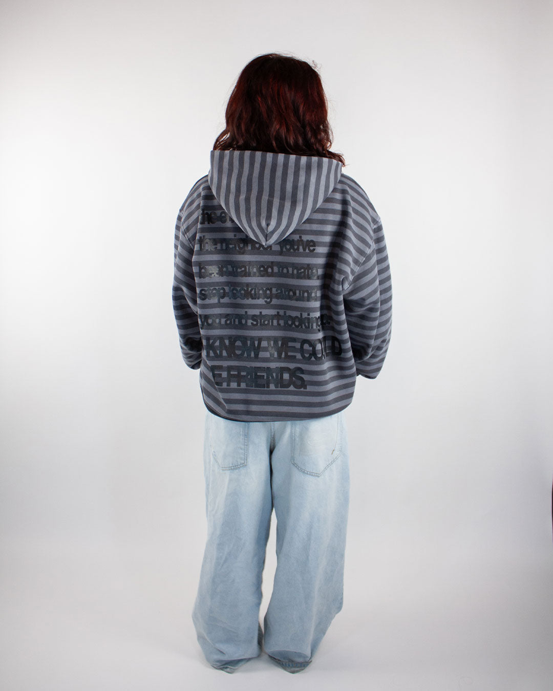 FRIENDS HOODIE GREY